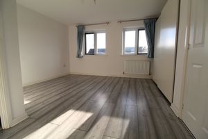 Bedroom- click for photo gallery